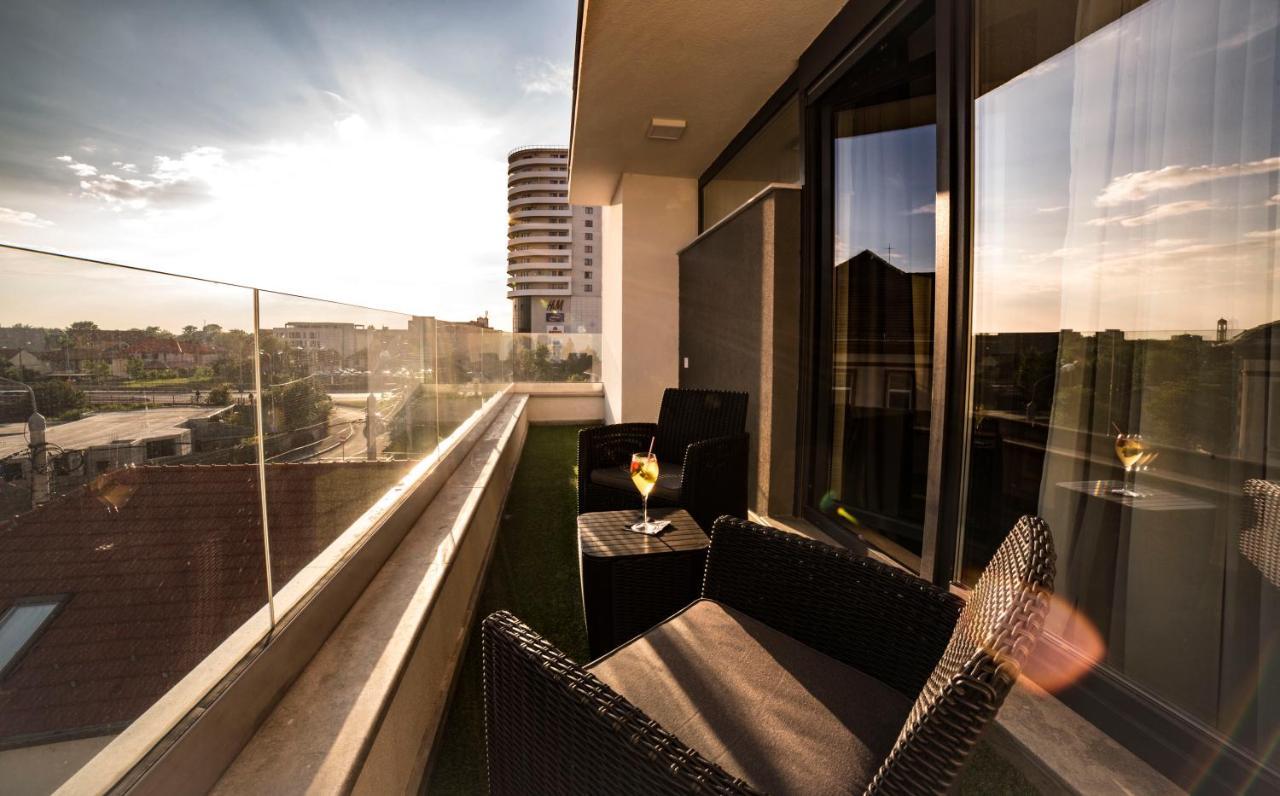Lira Holiday Apartments Satu Mare Ngoại thất bức ảnh