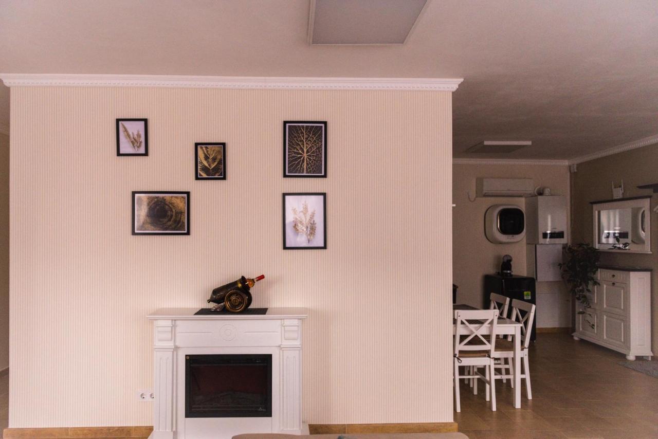 Lira Holiday Apartments Satu Mare Ngoại thất bức ảnh